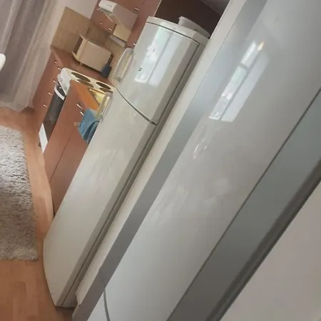 Cozy Near Airport Area Savio بيت للعطل كيرافا